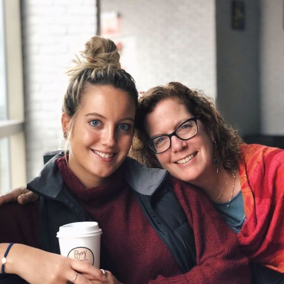 Meet your Posher, Zoe - Picture 1 of 1